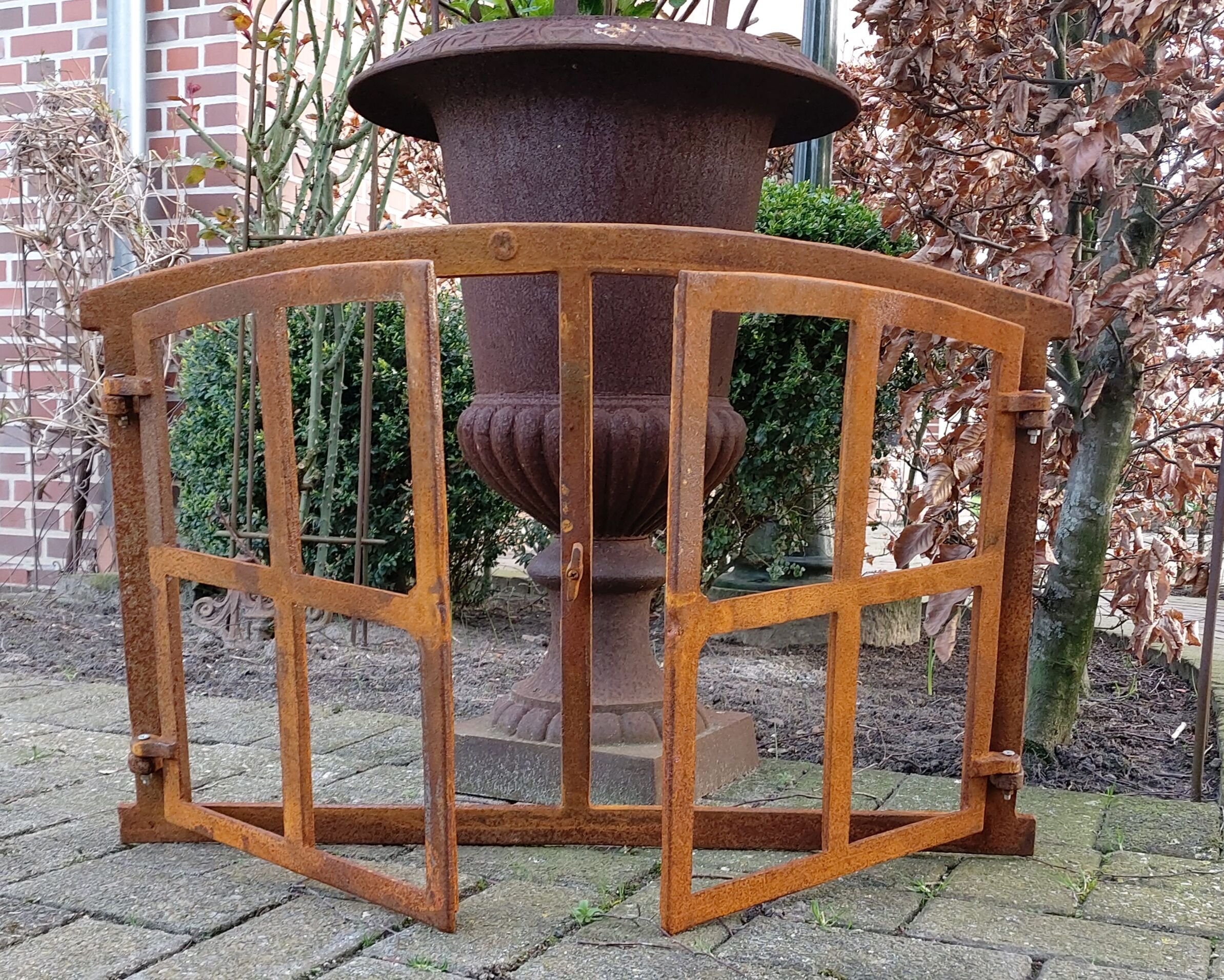 Gussfenster, Eisenfenster , Fenster, Remise , Antikfenster