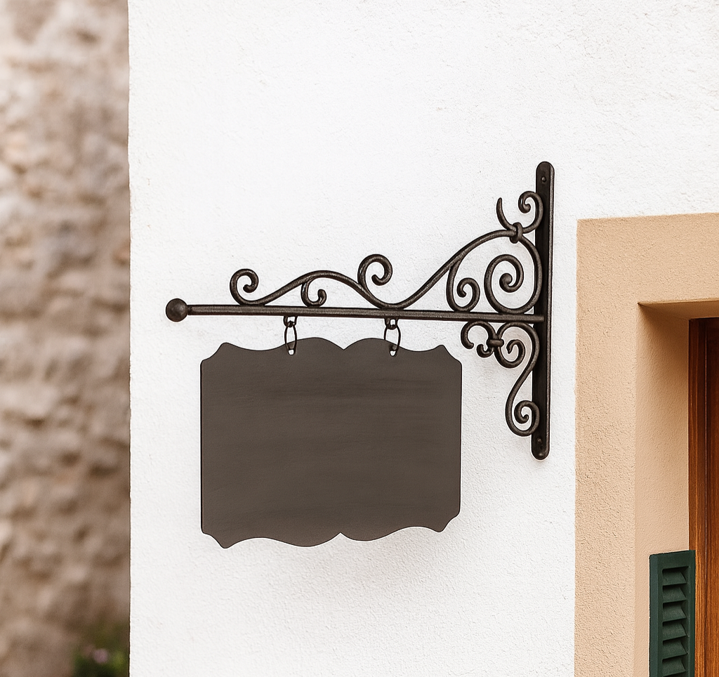 Schild mit Wandhalter, Ladenschild, Namensschild, Wandschild, Kneipenschild, Hausnummer, Willkommensschild, Hängeschild,Garten. Schild mit Wandhalter, Ladenschild, Namensschild, Wandschild, Kneipenschild, Hausnummer, Willkommensschild, Hängeschild,Garten.
